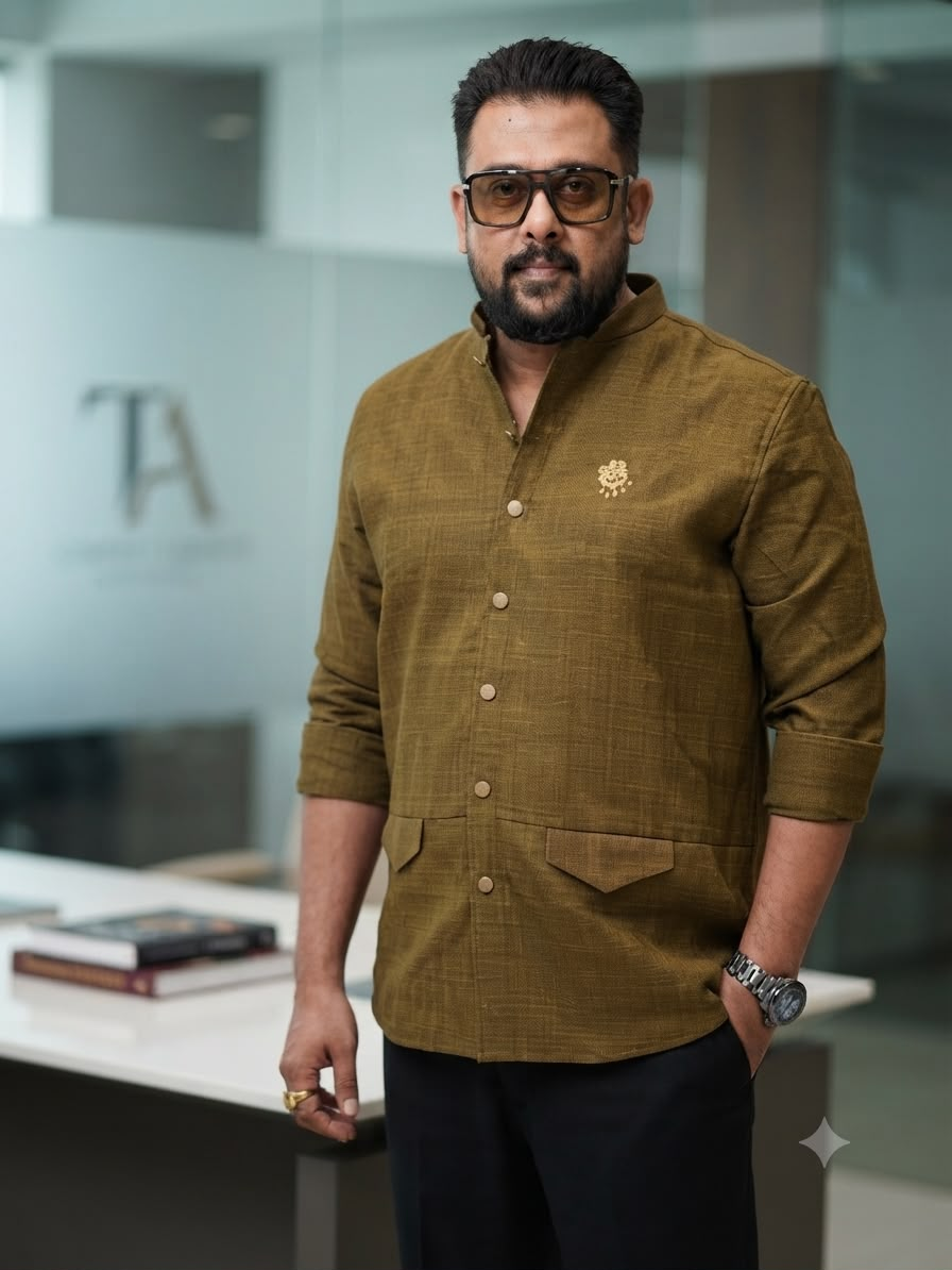 Portrait of Saurabh Mathur